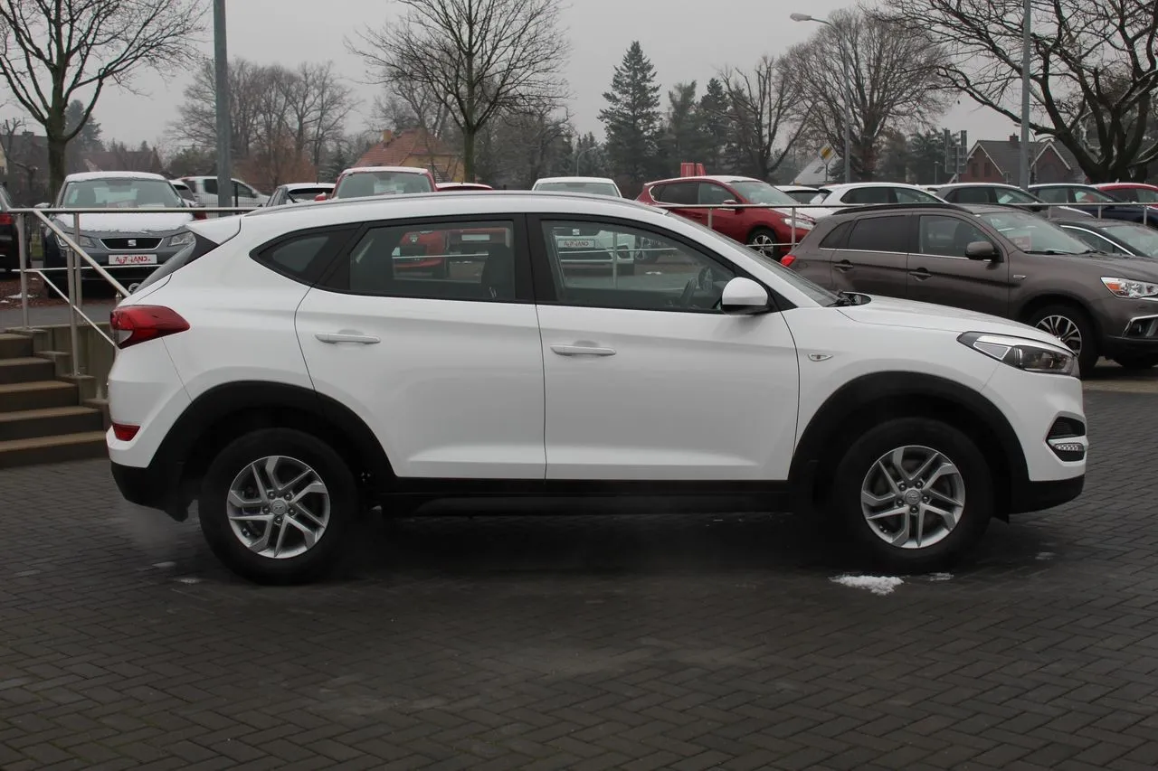 Hyundai Tucson 1.6 2WD Navi...  Image 3