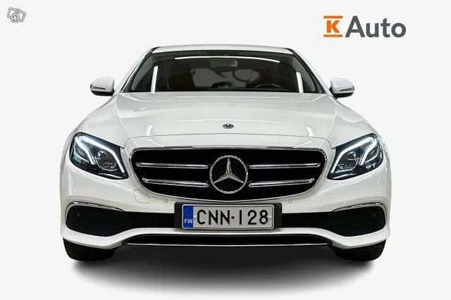 Mercedes-Benz E 300 300 de A Business Avantgarde Edition EQ  Image 4